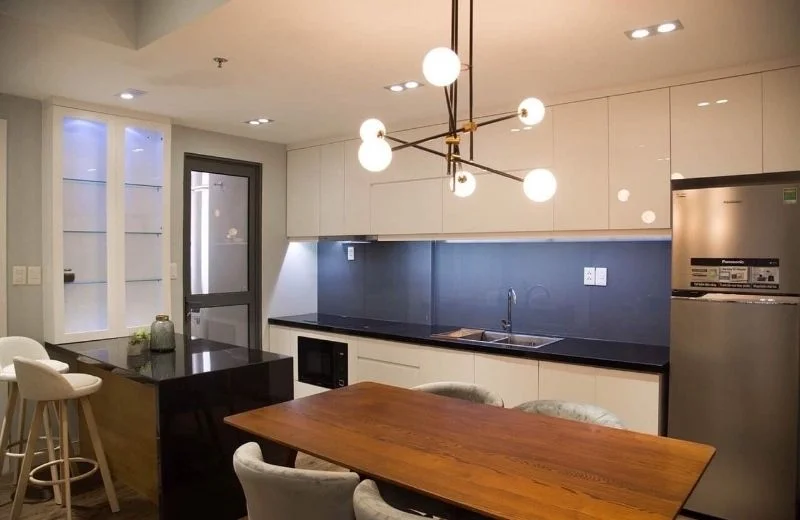 Trang trí bàn ăn với đèn thả thiết kế TTK06 