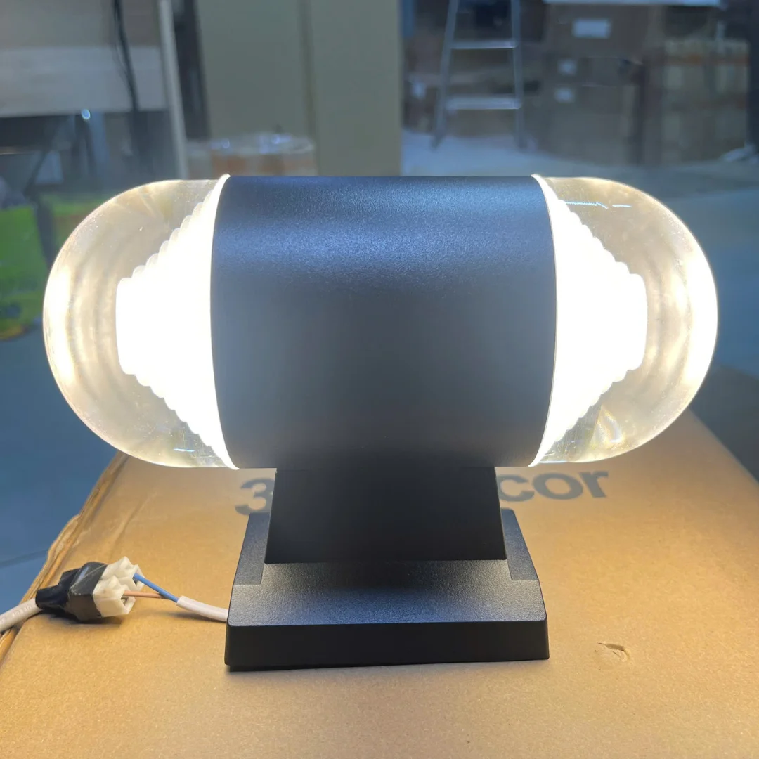 den-tuong-cn10-21 Đèn Tường Chống Nổ CN10 21