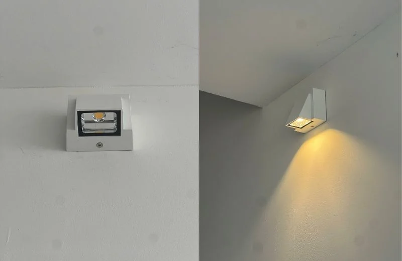 Đèn Tường Ngoài Trời VNT2220 5