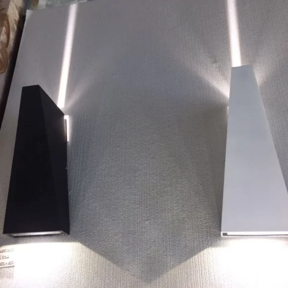 Đèn Tường VNT2250 1