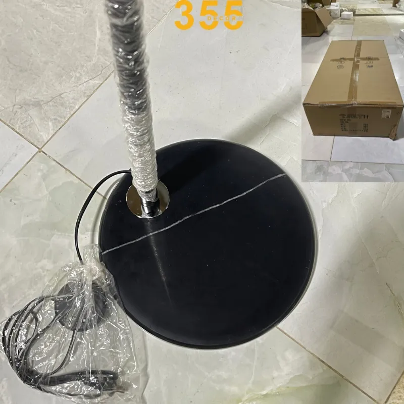 Đế đèn bằng đá nặng tay, chắc chắn của Đèn Đứng DD09