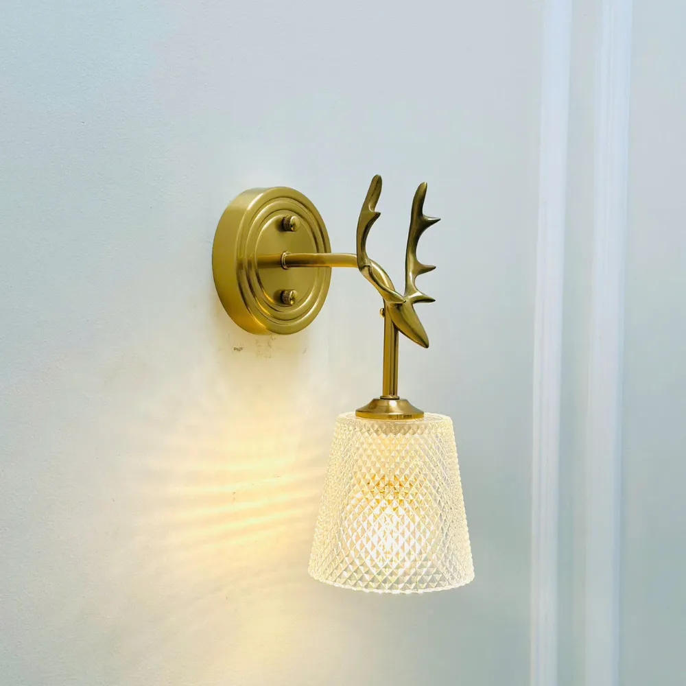 den-roi-tranh-vk112 (5) Đèn Tường Thiết Kế VK112 – Giải Pháp Chiếu Sáng Trang Trí Đẳng Cấp Cho Không Gian