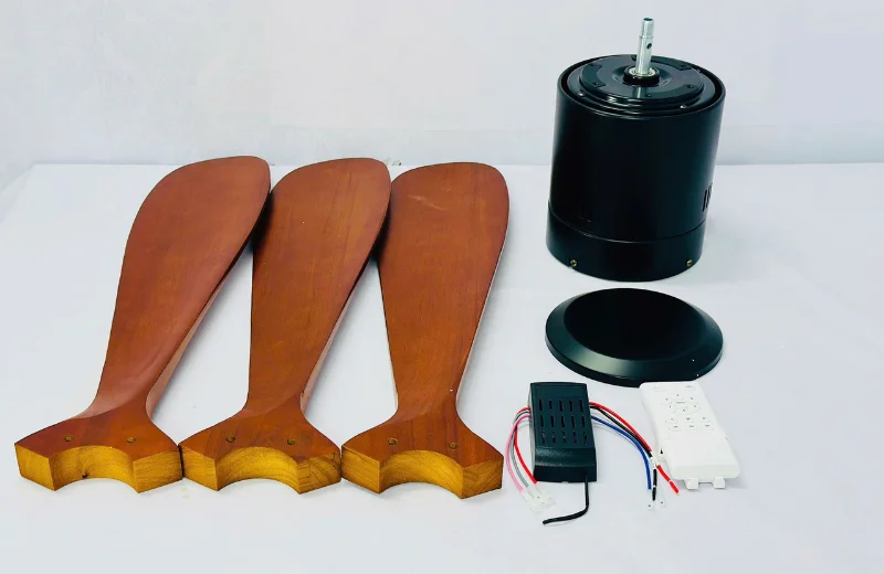 Chi tiết chất liệu cánh của Quạt Trần QT521442 