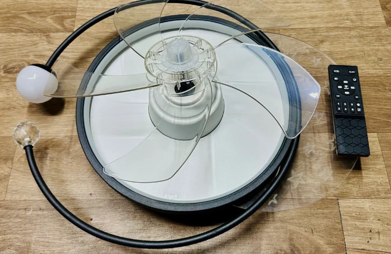 Ảnh cận Đèn Quạt Ốp Trần OTQ83104DEN