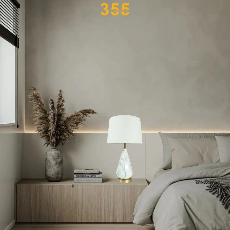 Đèn bàn phòng ngủ hiện đại DB47 - 355decor