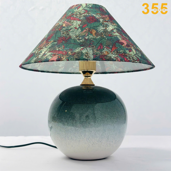 Đèn bàn DB92 - thiết kế họa tiết sống động trang trí không gian khống thêm đẳng cấp sang trọng