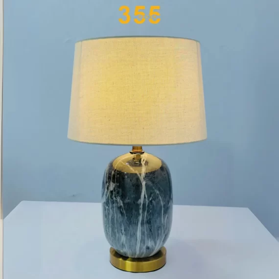 Đèn bàn DB98 - thiết kế thanh lịch , sang trọng nâng tầm khôn gian sống thêm hiện đại, đẳng cấp.