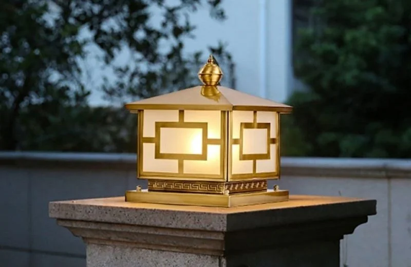 Ảnh cận Đèn Trụ DT07