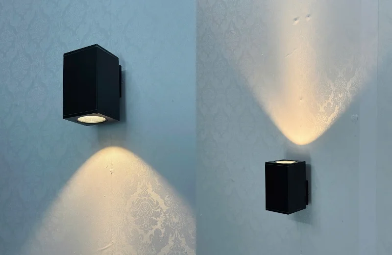 Ảnh thật Đèn Hắt Tường VNT212T1