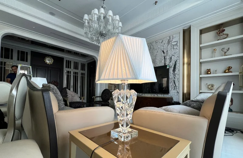 Ảnh thật Đèn Bàn DB8872 