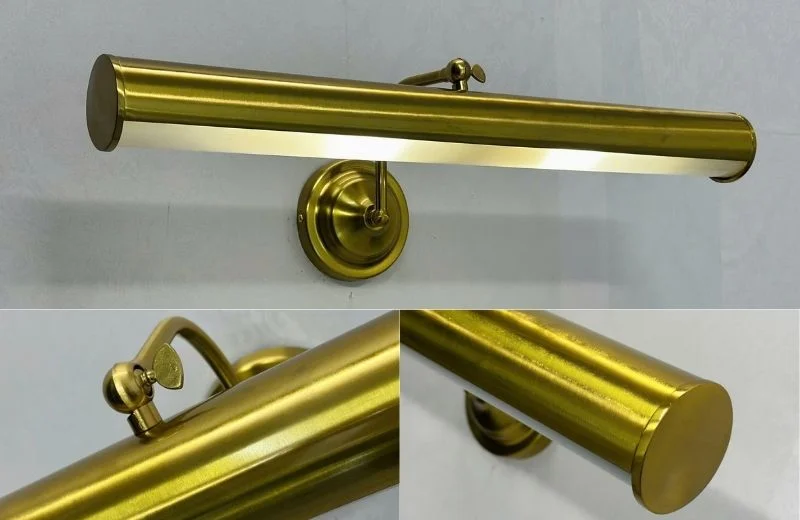 Ảnh cận đèn rọi tranh RT01